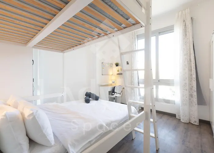 Ladybird - Sholan Penthouse *